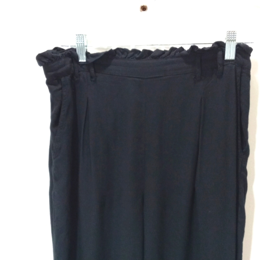 American Eagle Sz L Paper Bag Trousers,Black cropped or petite